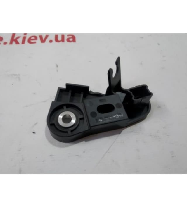 Кронштейн крепления проводки RH, Tesla Model S (OEM 1452926-00-C)