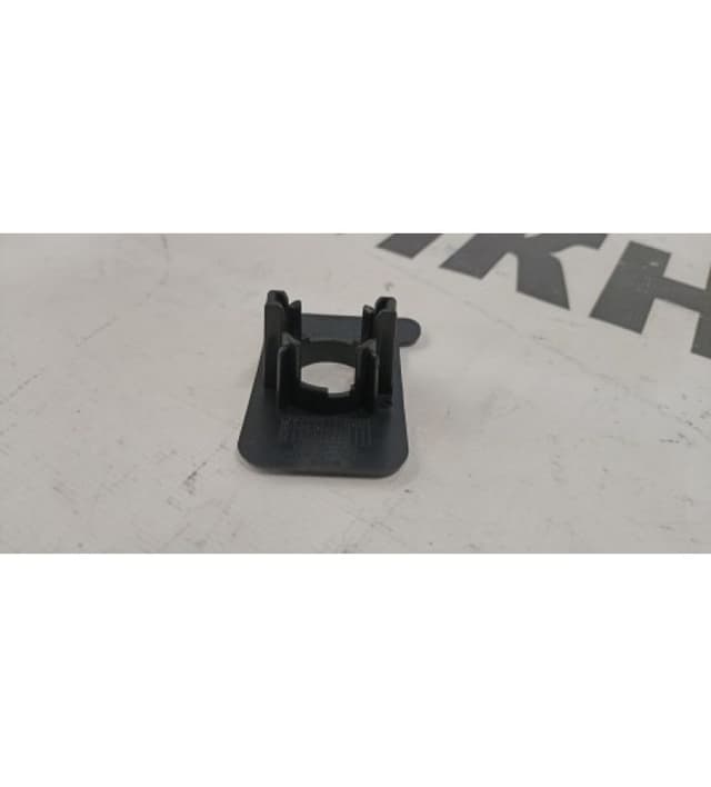 Кронштейн парктроника S2, Tesla Model Y (OEM 1493754-00-A)