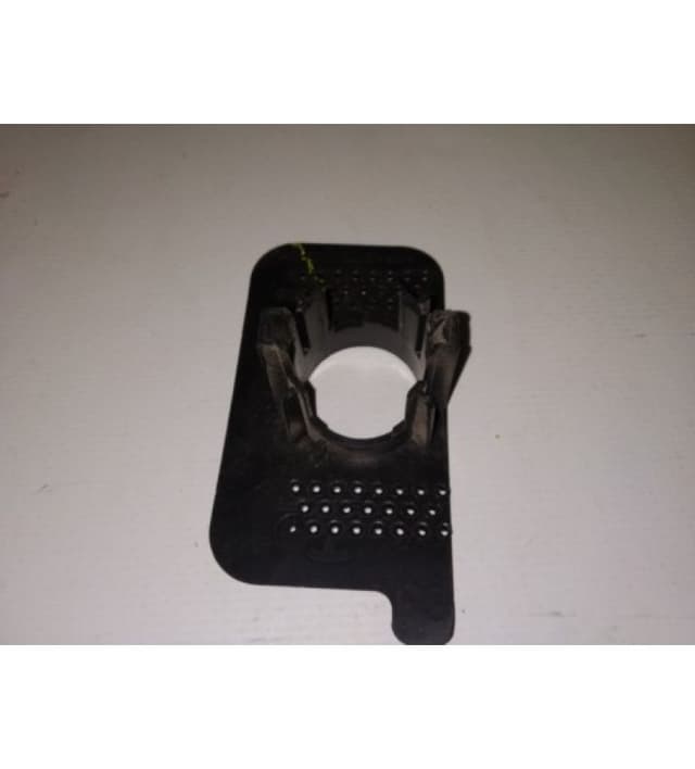 Кронштейн парктроника заднего бампера S3, Tesla Model Y (OEM 1493755-00-A)