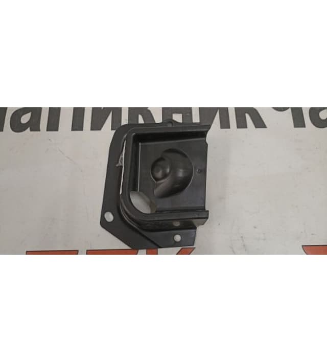 Накладка стакана амортизатора левого (MY), Tesla Model Y (OEM 1494083-00-A)