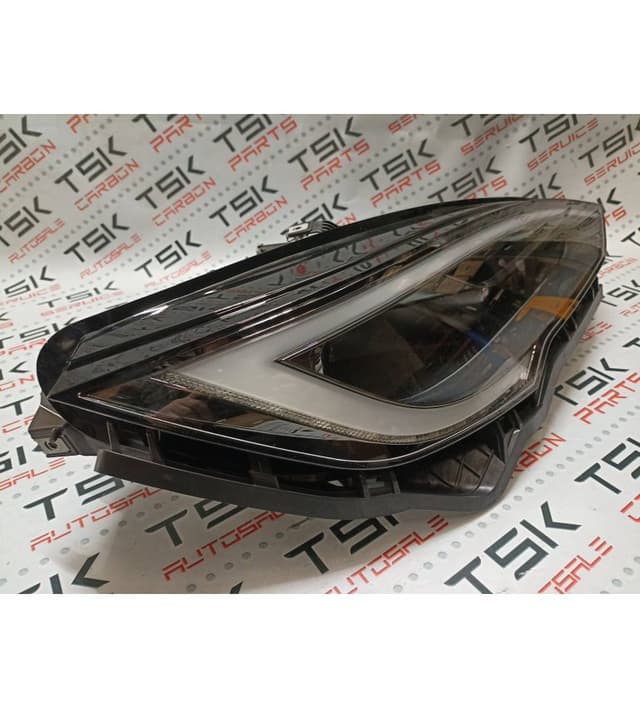 Фара главная правая, Tesla Model S (OEM 1563714-00-F)