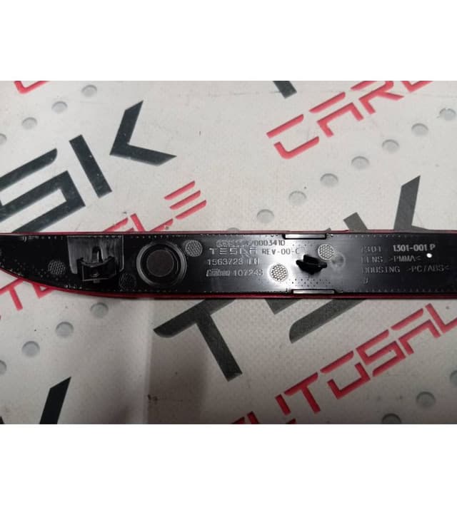 Катафот задний левый MS2, Tesla Model S (OEM 1563723-00-C)