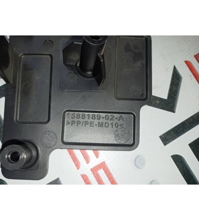 Кронштейн правый бампера №2, Tesla Model X (OEM 1588189-02-A)