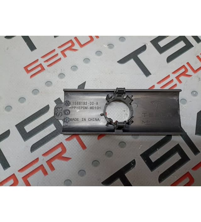 Кронштейн парктроніка S3 {MХР}, Tesla Model X (OEM 1588192-00-A)