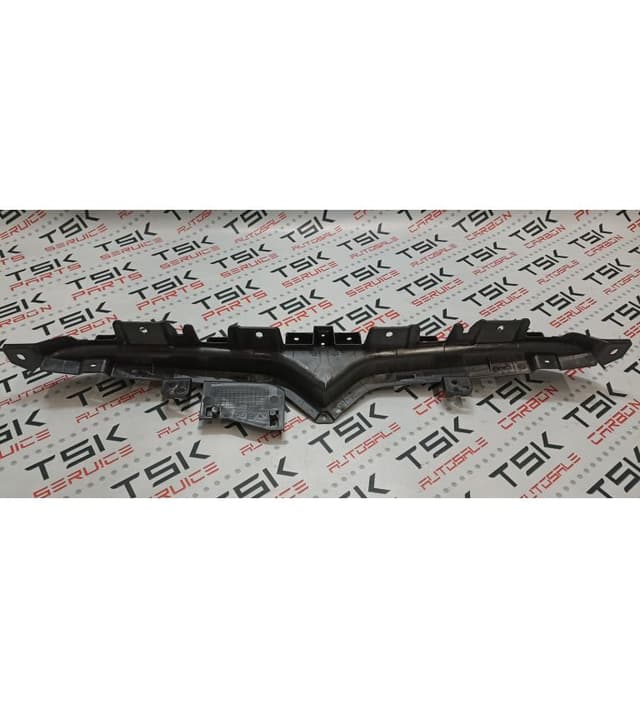 Кронштейн V-образного логотипа переднего бампера, Tesla Model X (OEM 1617073-00-A)