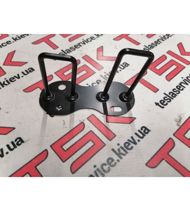 Петля замка капота, двойная, Tesla Model S (OEM 6007202-00-C)
