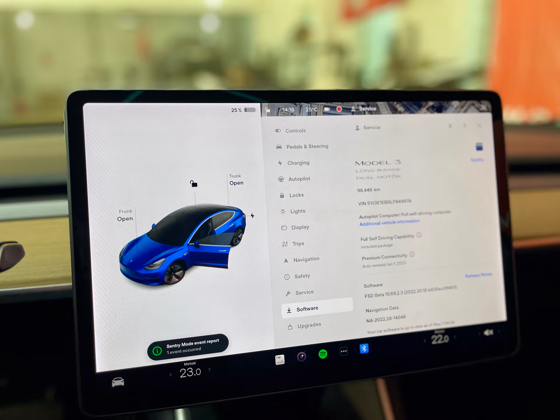 Tesla Model 3 2020