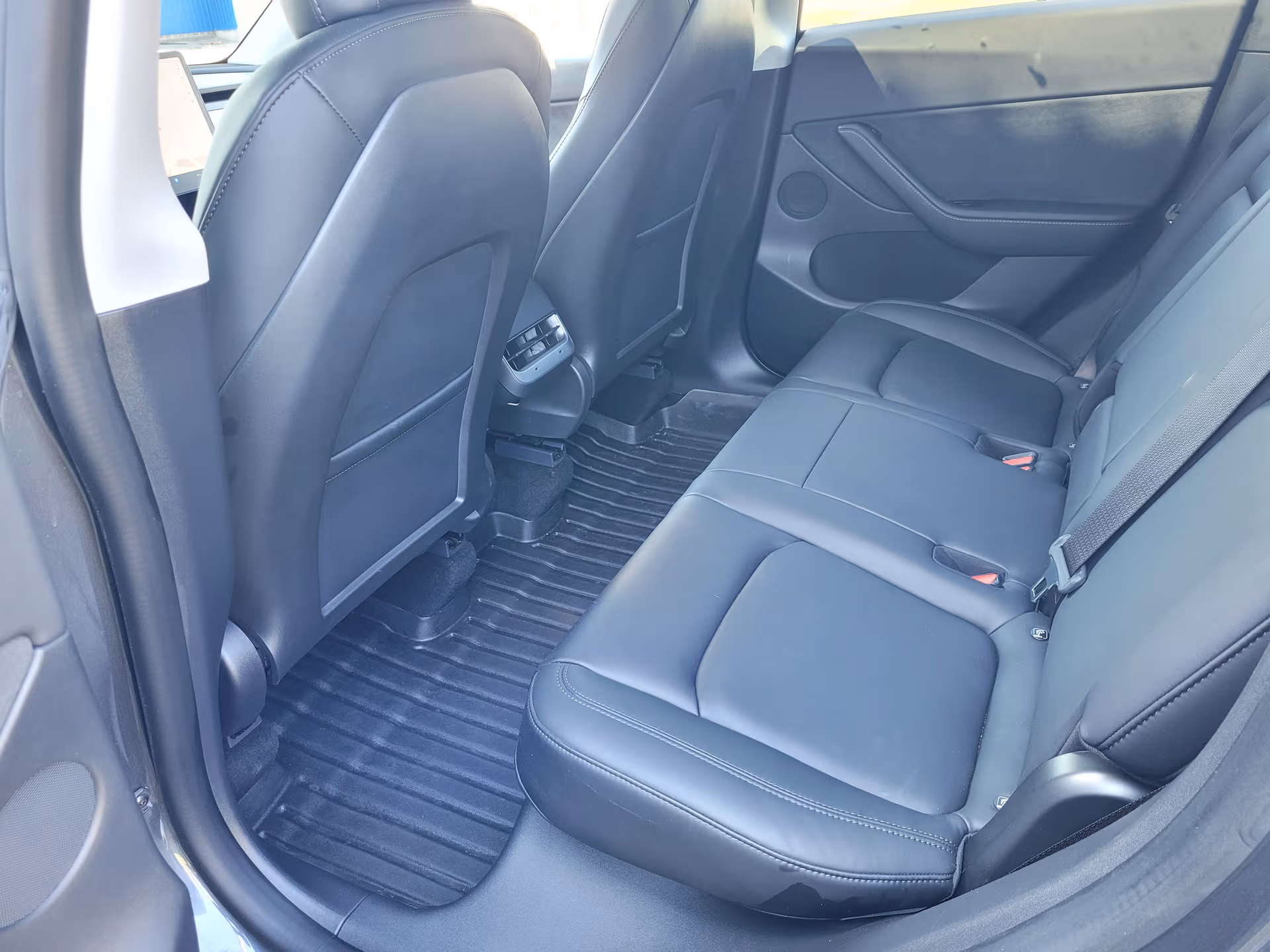 Tesla Model Y 2020