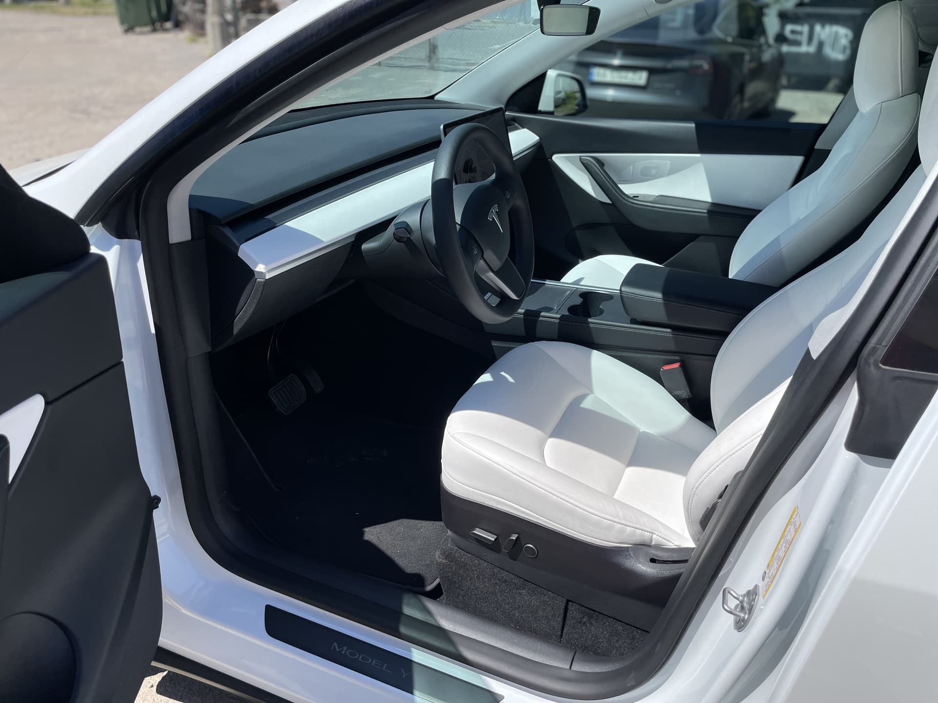 Tesla Model Y 2022