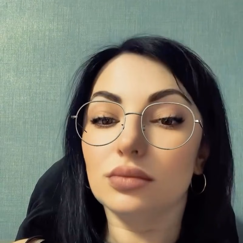 Ультразвукова чистка обличчя