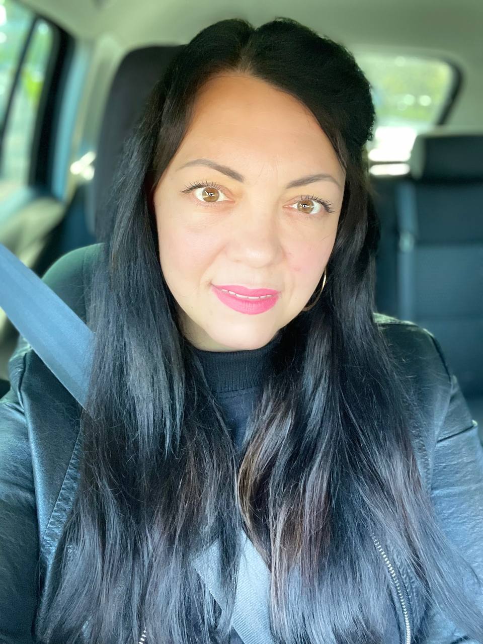 Олена Максимова