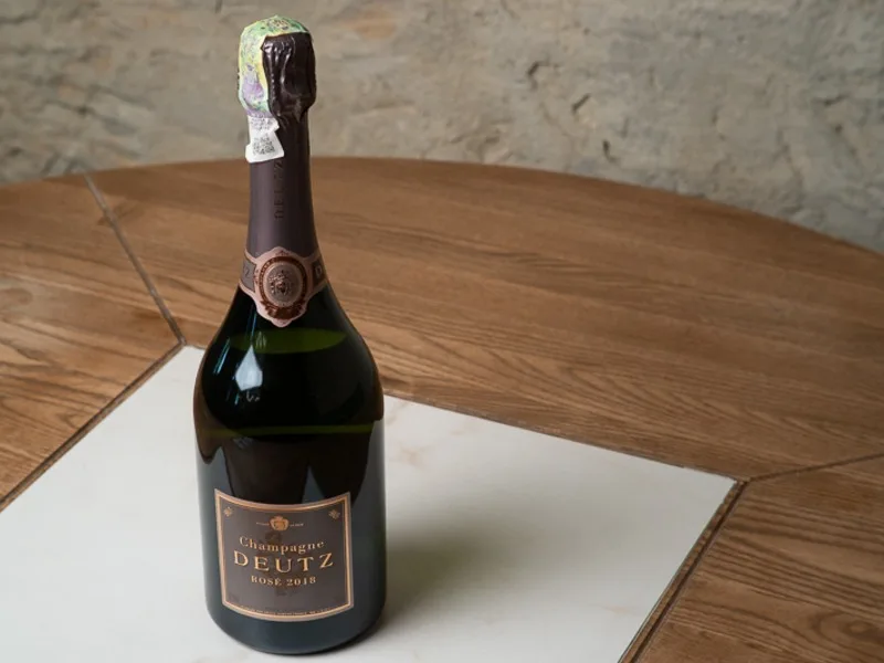 Champagne Deutz Rose, 12% - Lili Bistro у Одесі