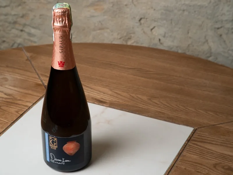 Champagne Dame-Jane, Henri Giraud, Rose, 12% - Lili Bistro у Одесі