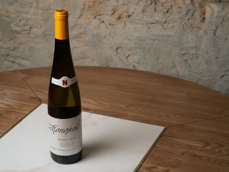 Monopole, Blanco Rioja, Viura (Spain) 13% - Lili Bistro у Одесі