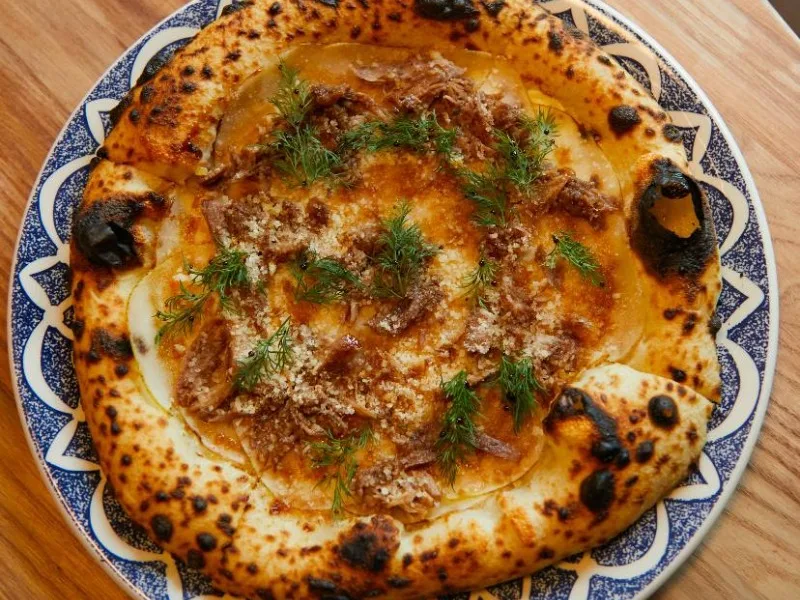 З качкою конфі - Lili Bistro у Одесі