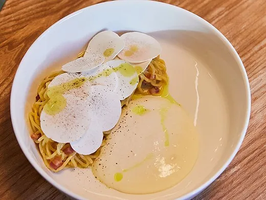 Карбонара з сирною піною - Lili Bistro у Одесі