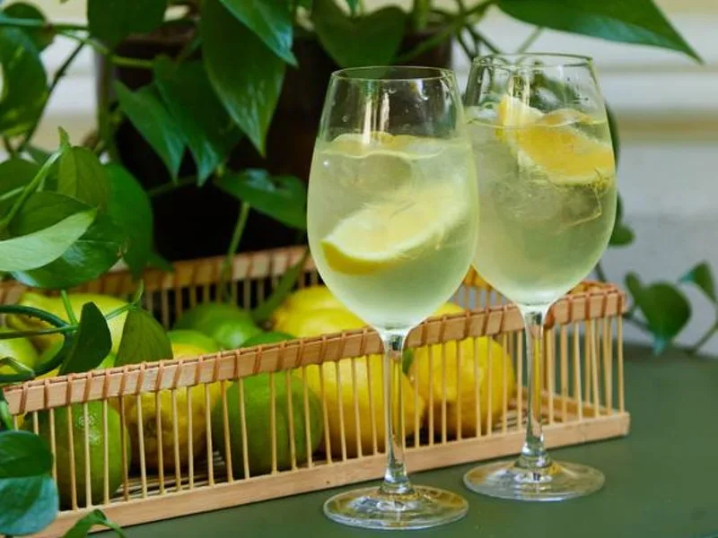 Limoncello Spritz - Lili Bistro у Одесі