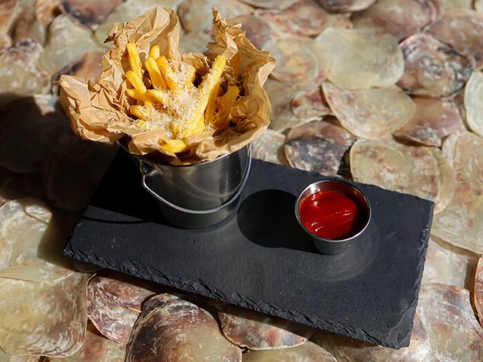 Картопля фрі з пармезаном — Sea Esta Restaurant у Одеса