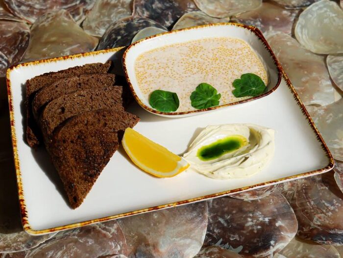 Ікра щуча з тостами — Sea Esta Restaurant у Одеса