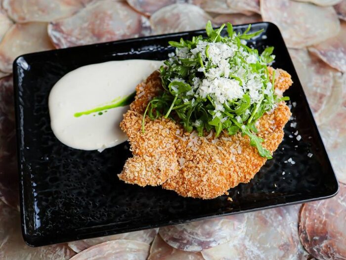 Шніцель курячий — Sea Esta Restaurant, Odesa