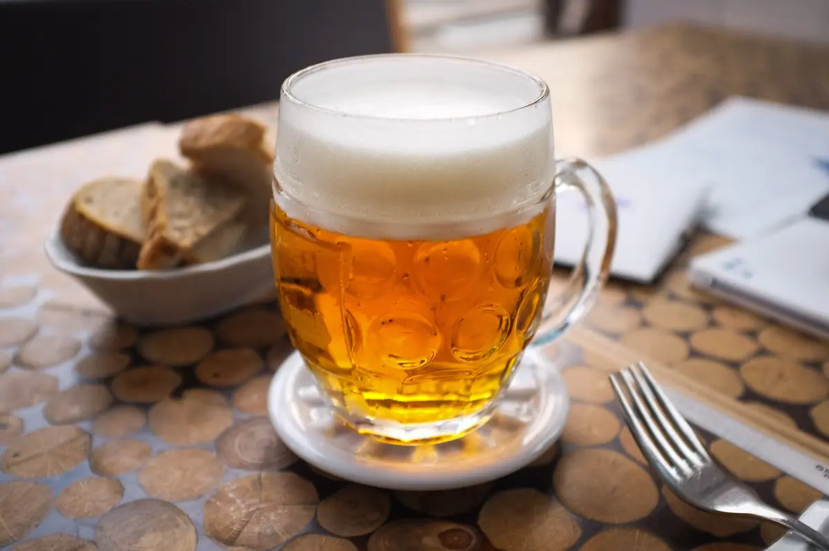 Пиво Birra Moretti 0,33 л — The Step Garden, Slanchev briah