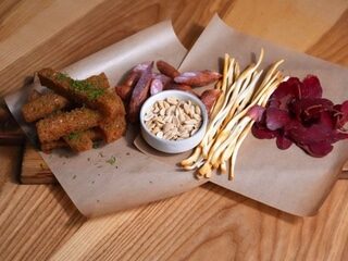 Дошка пивних закусок