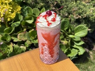 MILKSHAKE